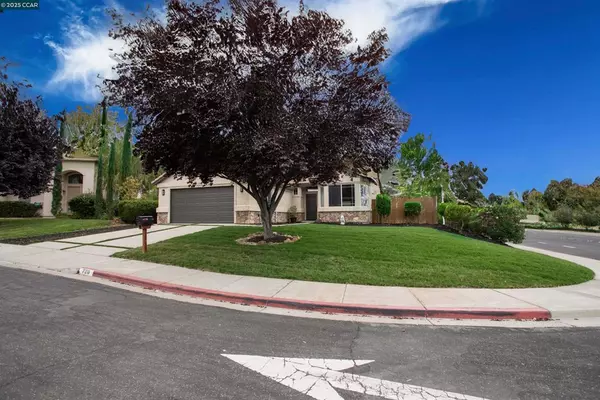 Antioch, CA 94509,720 Topaz Ct