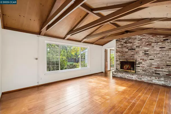 Walnut Creek, CA 94596,2610 Walnut Blvd