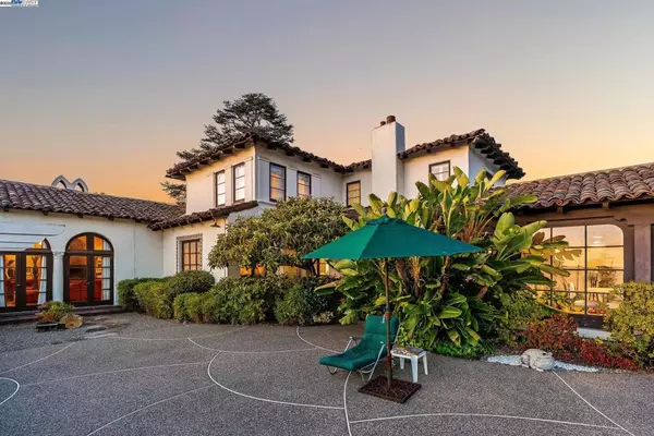 Hayward, CA 94541,921 Warren St