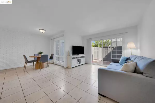 Concord, CA 94521-3842,1140 Kenwal Road #C