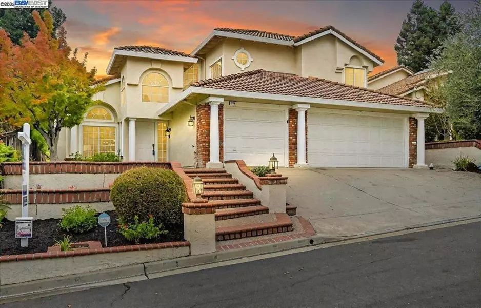 234 Laurelglen Ct, Danville, CA 94506