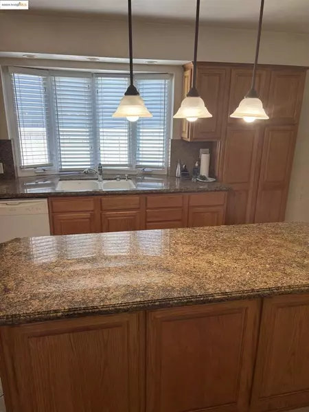 1310 B St, Antioch, CA 94509