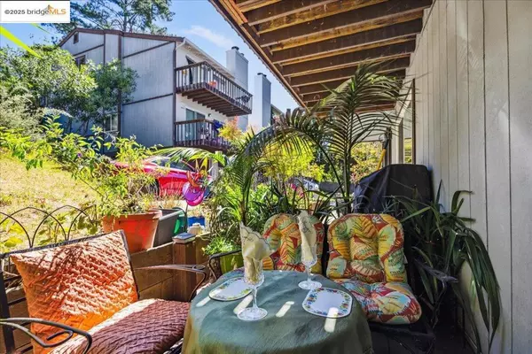 7400 Mountain Blvd #11,  Oakland,  CA 94605