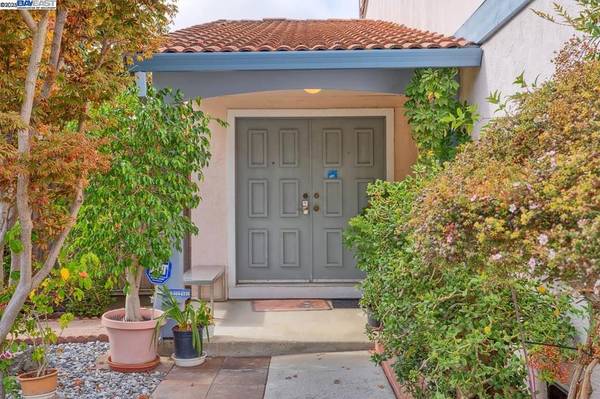 Union City, CA 94587,33064 Compton Ct