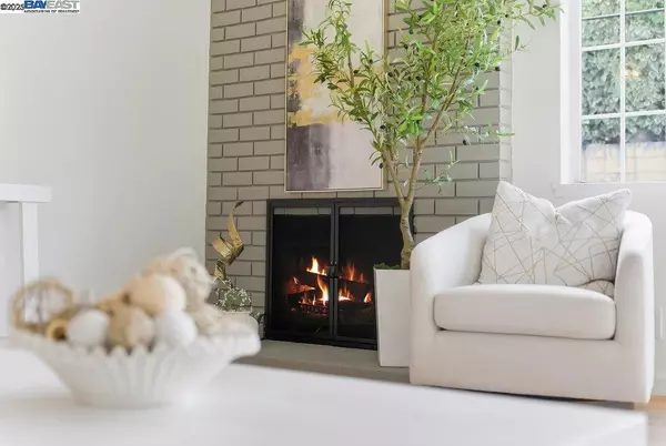 Sunnyvale, CA 94087,974 Pocatello Ave