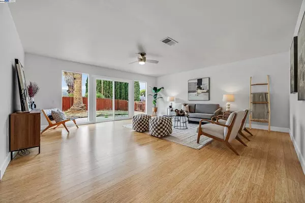 Livermore, CA 94551,1688 Bluebell Dr