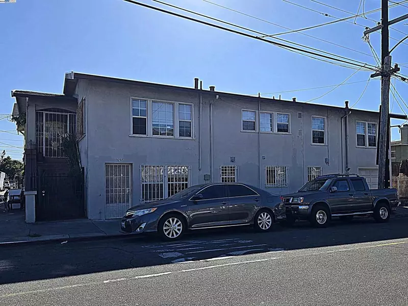1656 33rd Ave, Oakland, CA 94601