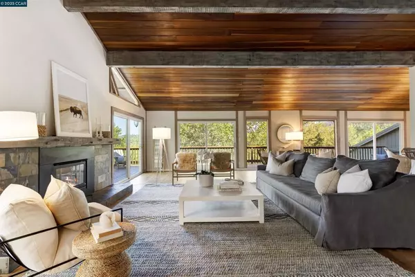 Orinda, CA 94563,33 Marston Rd