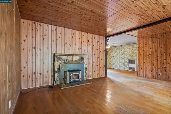 Pleasant Hill, CA 94523,1007 Pleasant Valley Dr