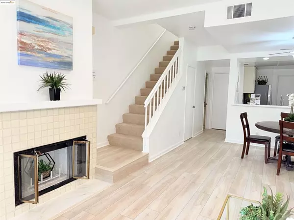 Pleasant Hill, CA 94523,309 Rock Creek Way