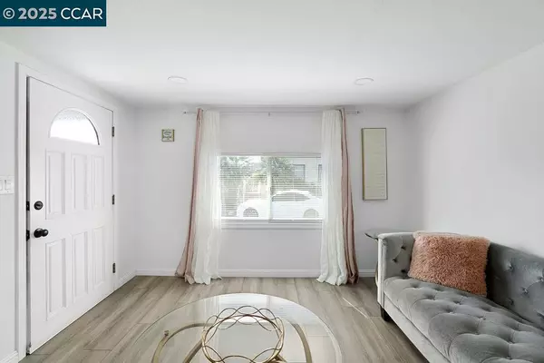 Antioch, CA 94509,3301 Buchanan Rd