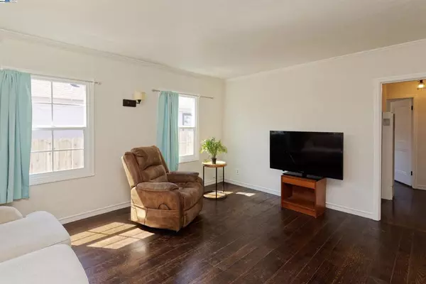 Oakland, CA 94621,1435 Havenscourt Blvd