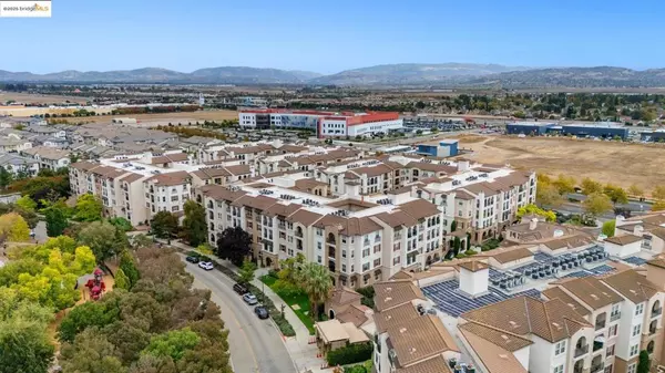 Dublin, CA 94568,3290 Maguire Way #208