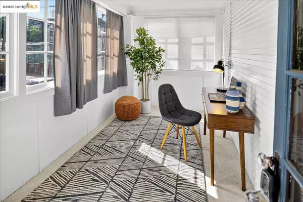 Oakland, CA 94601,2125 51St Ave