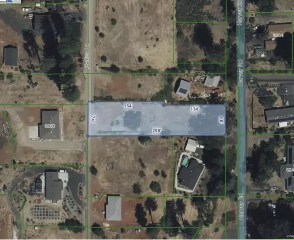 6251 Harvey Rd, Paradise, CA 95969