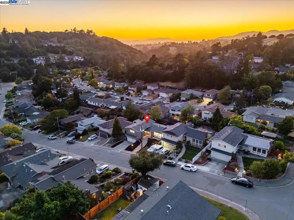 Oakland, CA 94605-5608,4847 Dunkirk Ave
