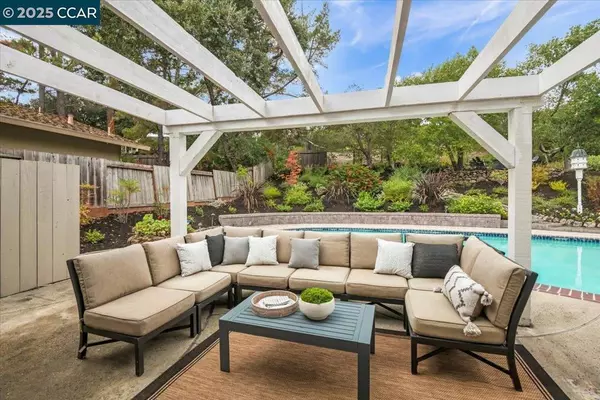 Danville, CA 94526,11 Appian