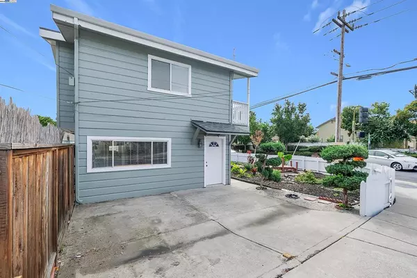 Hayward, CA 94544,24920 Soto Rd