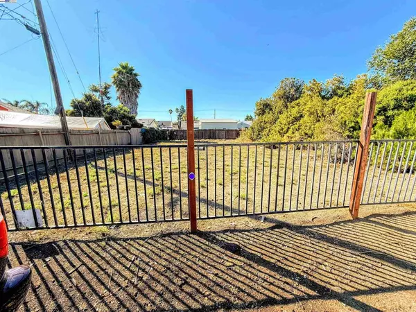 Hayward, CA 94541,22357 S Garden Ave