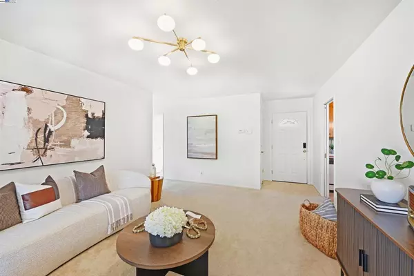 Fremont, CA 94536,5169 Lawler Ave