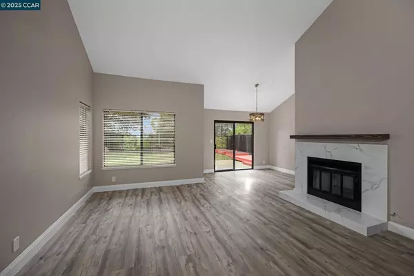 Pleasant Hill, CA 94523,17 Palo Alto Ct