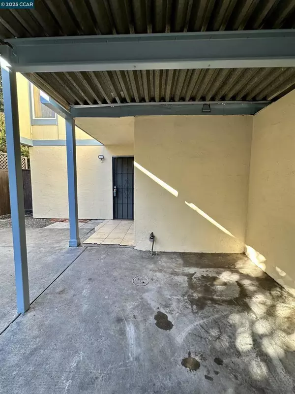 Santa Rosa, CA 95401,706 Simpson Pl