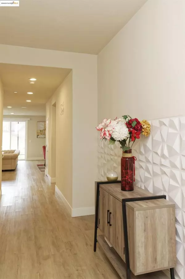 Antioch, CA 94531,5506 Monte Vista Way