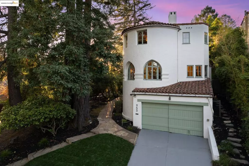 Oakland, CA 94610,953 Grosvenor Pl