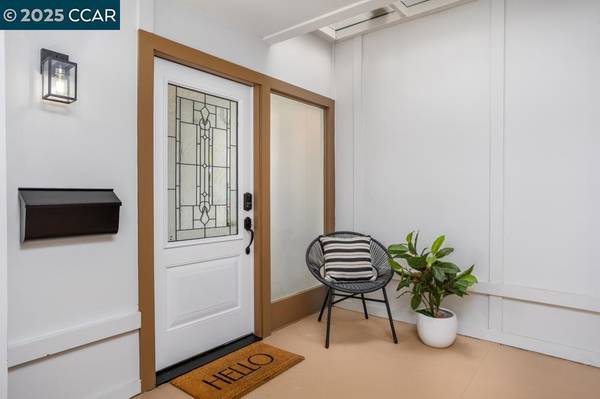 1132 Running Springs Rd #10, Walnut Creek, CA 94595