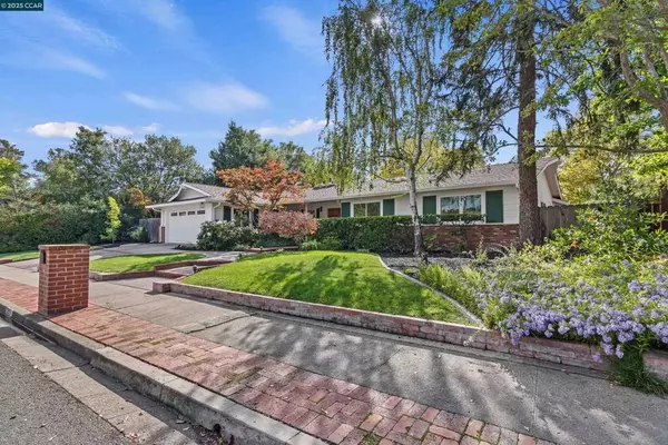 Lafayette, CA 94549,3075 Sweetbrier Cir