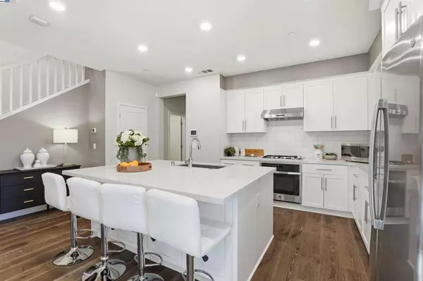 San Ramon, CA 94583,32112 Via Vicenza