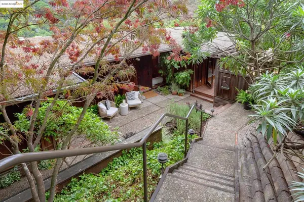 Berkeley, CA 94705,1021 Siler Pl