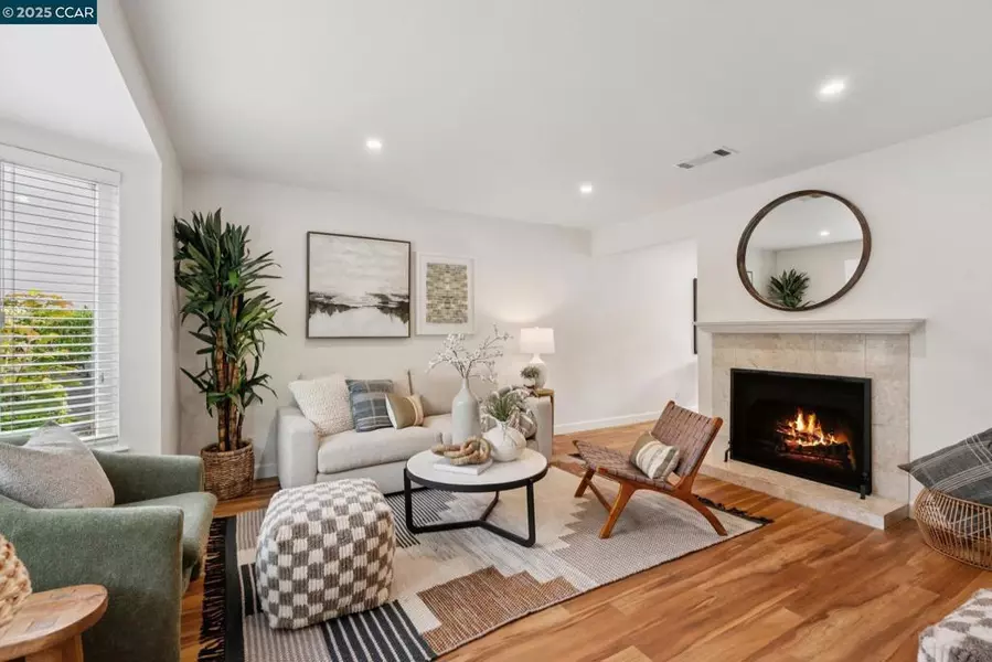 46 Sierra Ln, Walnut Creek, CA 94596