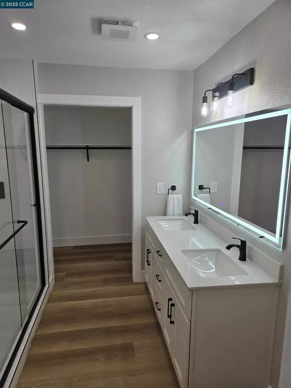 Martinez, CA 94553,3102 Pine St