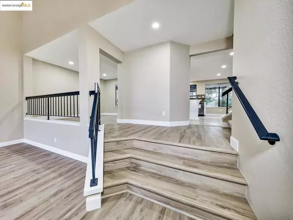 Antioch, CA 94531,2904 Bellflower CT