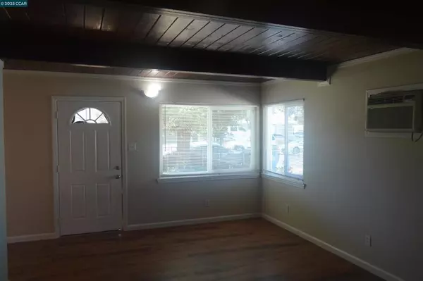 Bay Point, CA 94565,32 Inlet Dr