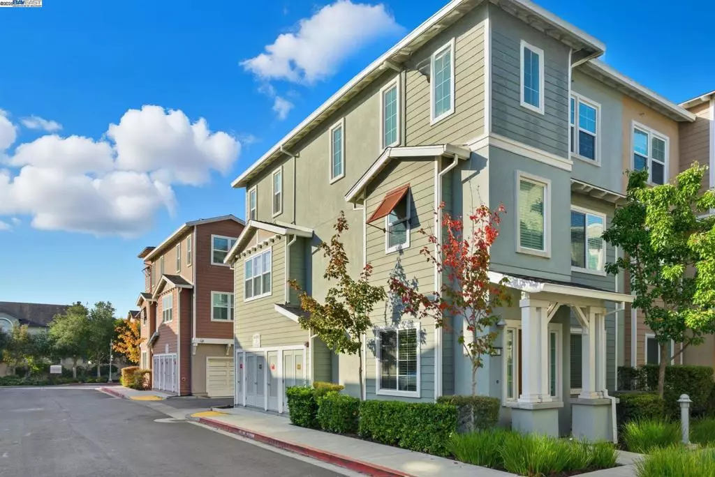 Richmond, CA 94804,201 Jetty Dr