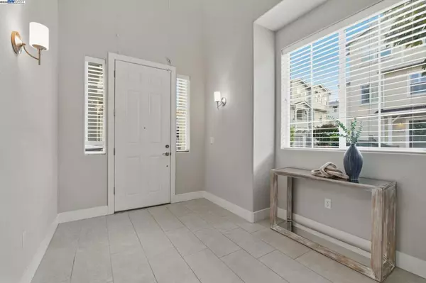 Richmond, CA 94804,201 Jetty Dr