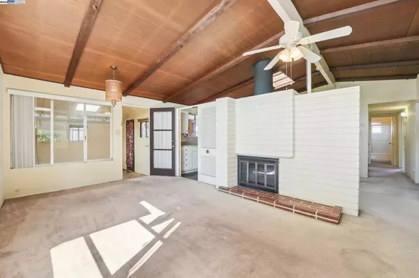 Hayward, CA 94545,27342 Capri Ave