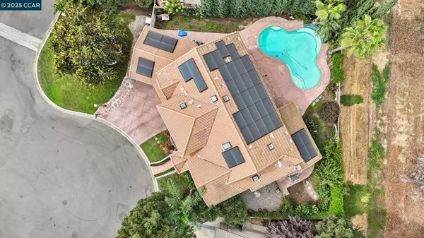 Fresno, CA 93720,2550 E Jenny