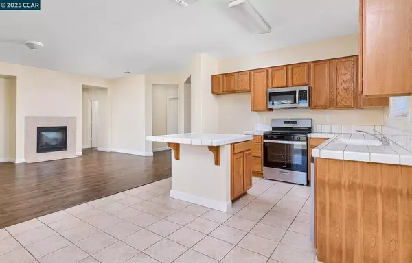 Sacramento, CA 95832,1987 Bonavista Way