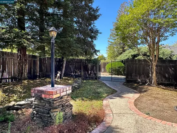 Walnut Creek, CA 94596,2128 San Miguel Dr