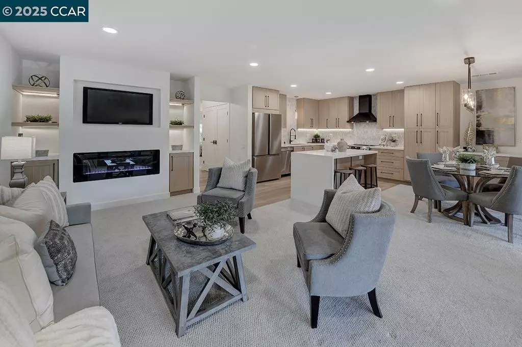 Walnut Creek, CA 94595,3441 Tice Creek Dr #5