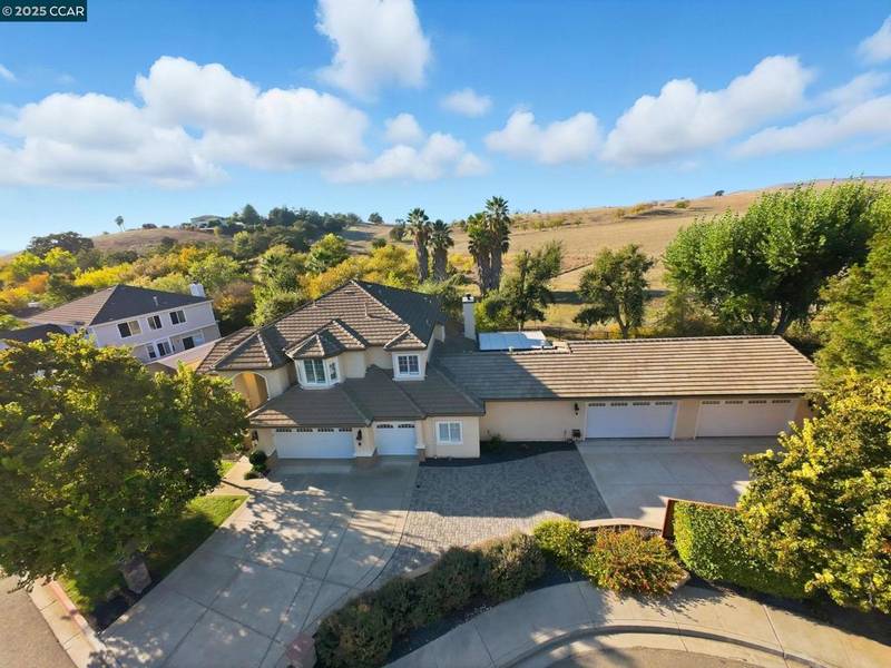 1975 Holly Creek Pl, Concord, CA 94521