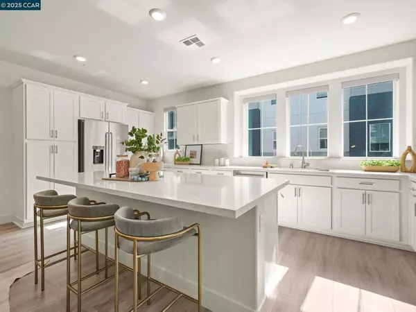 850 HEAVEN CT, Hayward, CA 94544