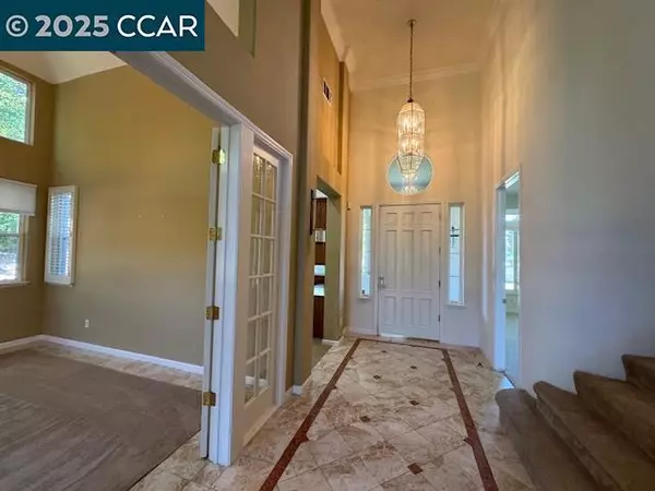 Alamo, CA 94507,2551 Alamo Country Circle