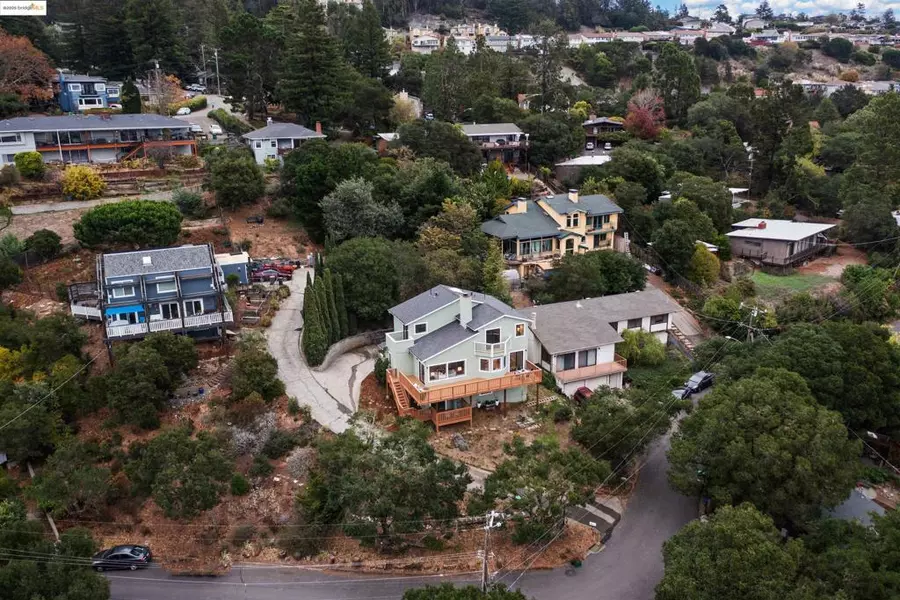 3600 Klamath, Oakland, CA 94602-4126