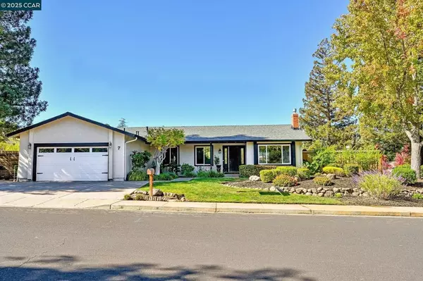 7 Atchinson Stage Rd, Clayton, CA 94517