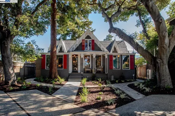 Alameda, CA 94501,1238 Versailles Ave