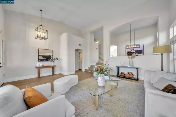 Clayton, CA 94517,1040 Pebble Beach Dr